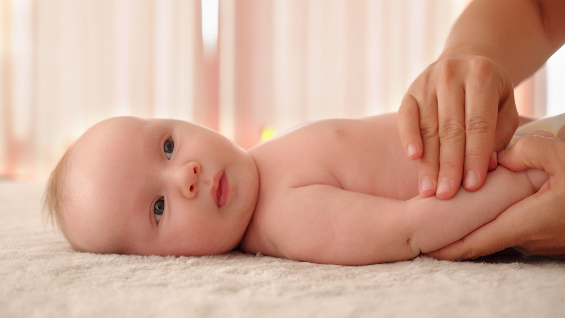 Baby-Massage-Spielhuus-Elefant-2